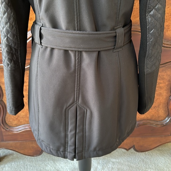 MICHAEL Michael Kors Asymmetrical Quilted-Sleeve Coat - Picture 10 of 17